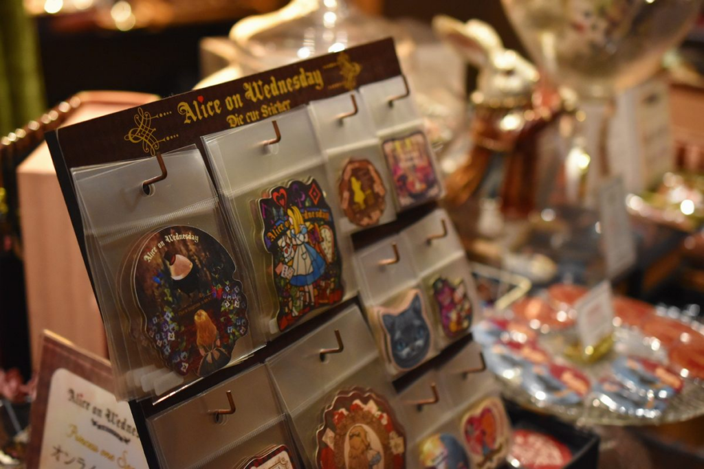 Pins de la tienda